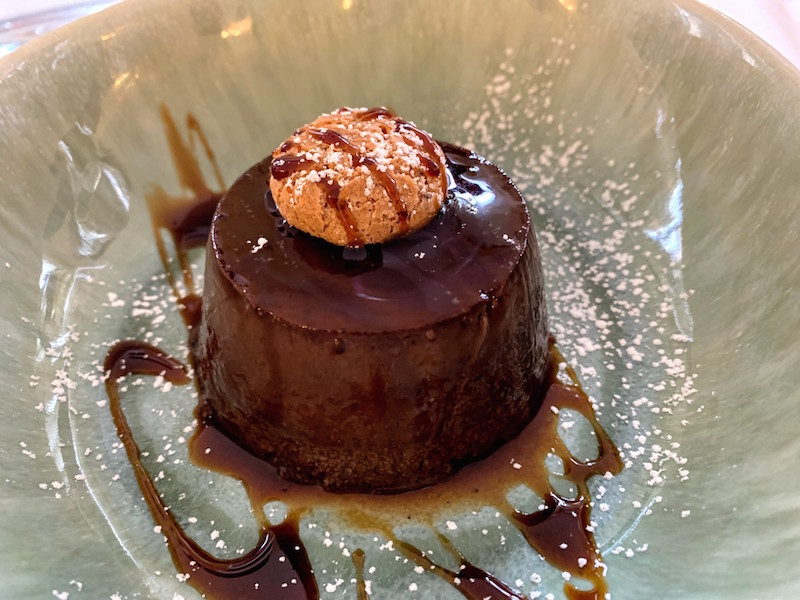 dolce tipico piemontese